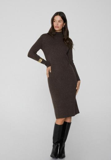 Платье футляр