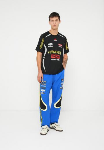 Спортивные штаны