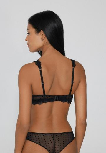 Бюстгальтер