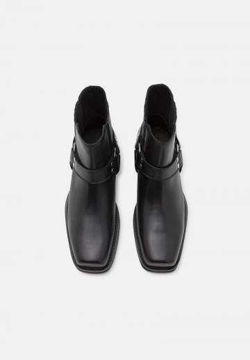 Ковбойские сапоги