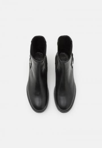 Ковбойские сапожки