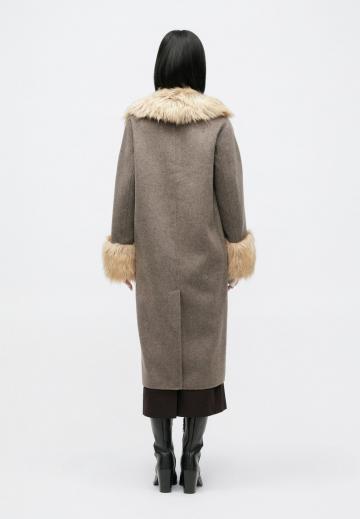 Шерстяное пальто