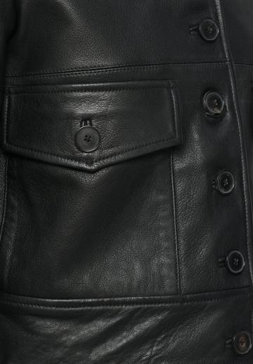 Короткая куртка