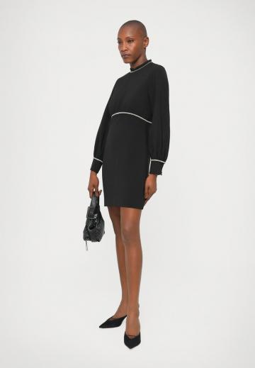 Коктейльное платье