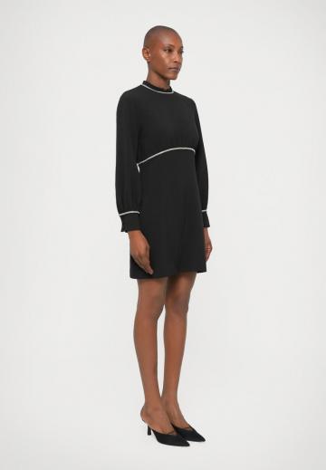 Коктейльное платье