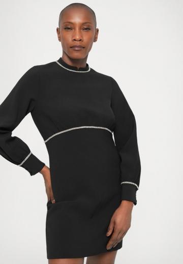 Коктейльное платье