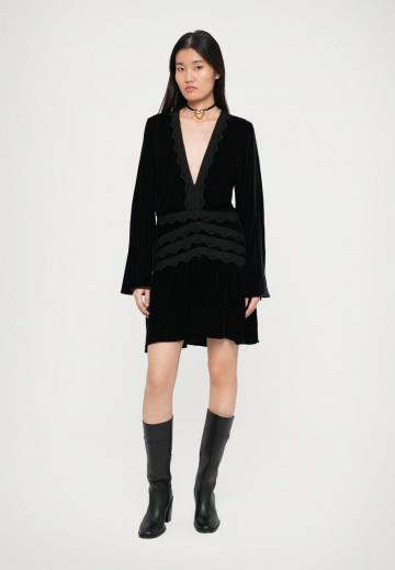 Коктейльное платье