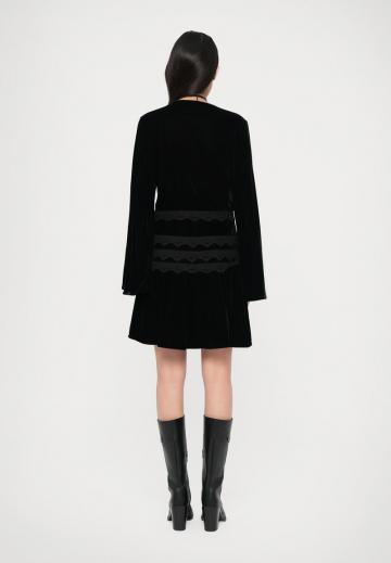 Коктейльное платье