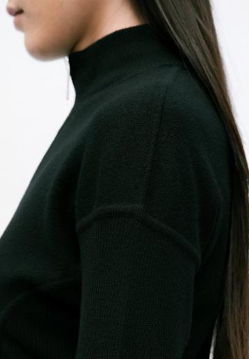 Вязаное платье