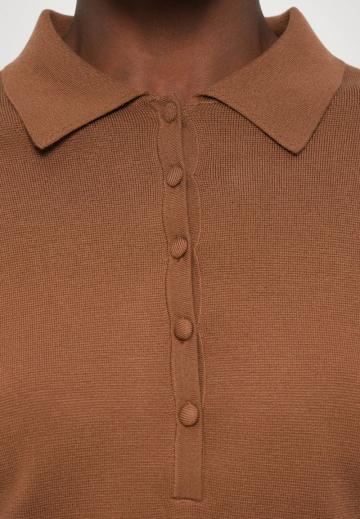 Пуловер с воротником поло