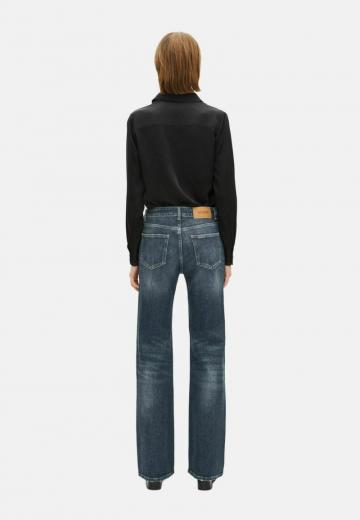 Клешеные брюки