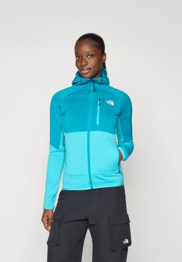 Спортивная толстовка