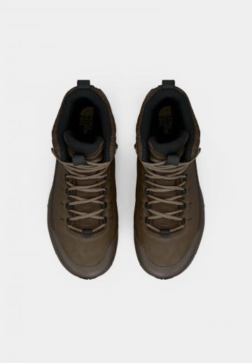 Походные ботинки