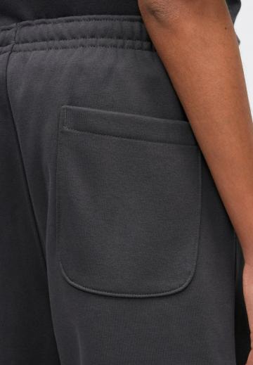 Спортивные штаны