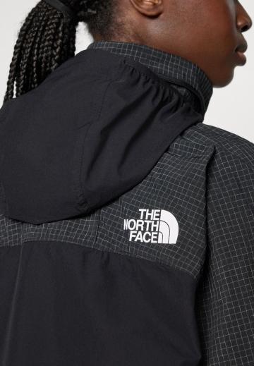 Спортивная куртка