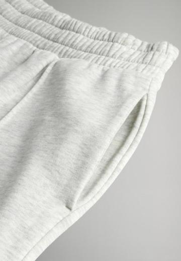 Спортивные штаны