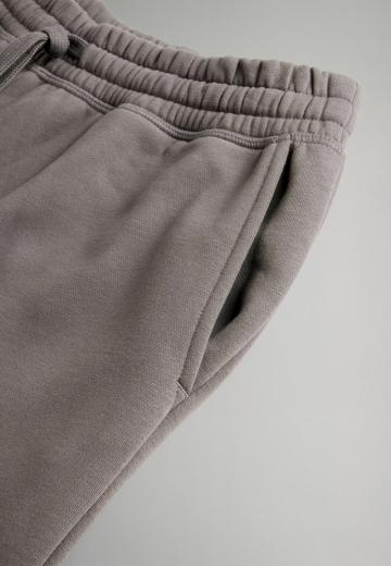 Спортивные штаны