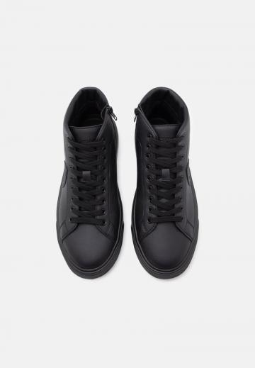 Высокие кеды