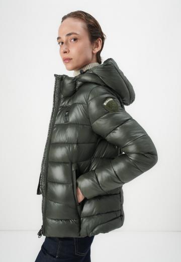 Зимняя куртка