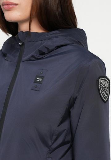 Зимняя куртка