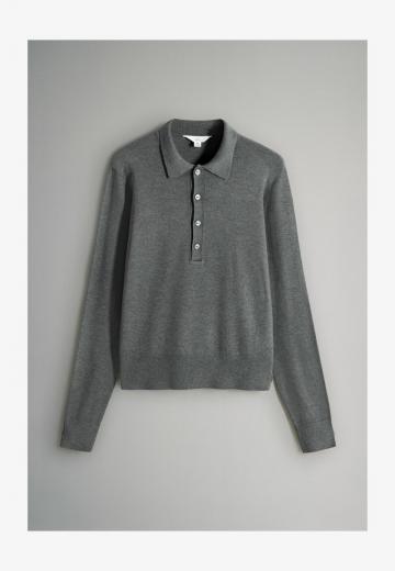 Пуловер с воротником поло