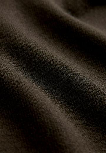 Пуловер с воротником поло