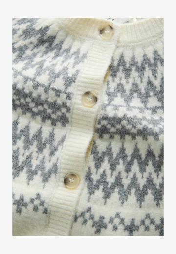 Жаккардовая кофта