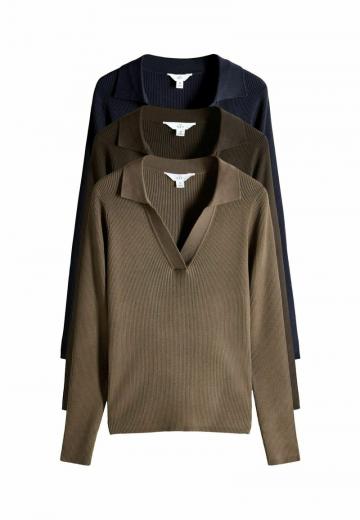 Пуловер с вырезом V