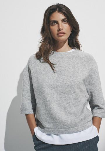 Пуловер с рукавом три четверти