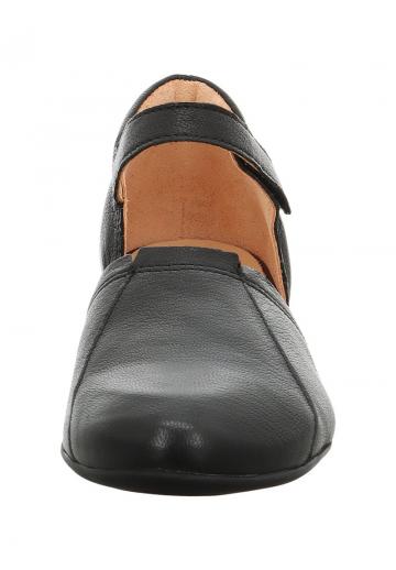 Гандбольные кроссовки