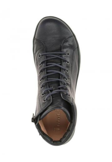 Ботинки на шнуровке