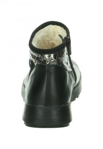 Зимние ботинки