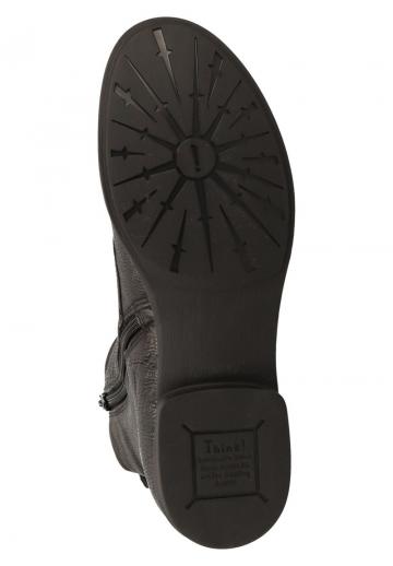 Ботинки на шнуровке