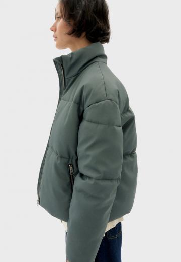 Короткая куртка