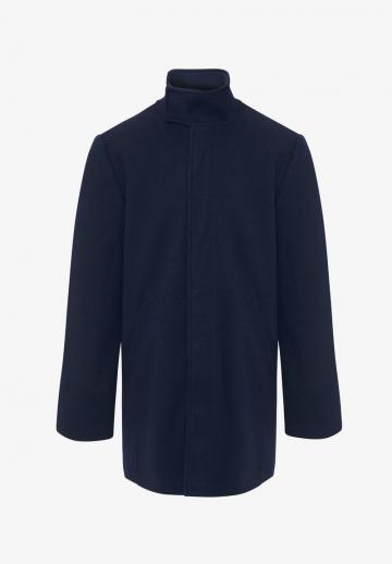 Короткое пальто