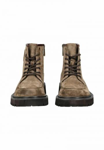 Ботинки на шнуровке