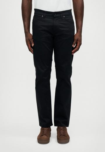 Узкие джинсы