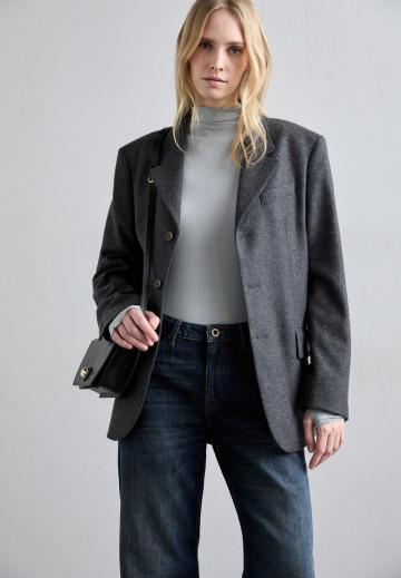 Джинсы бойфренда