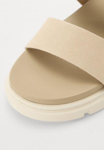 Босоножки на платформе