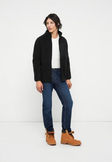 Флисовая куртка