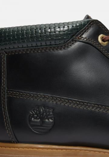 Ботинки на шнуровке