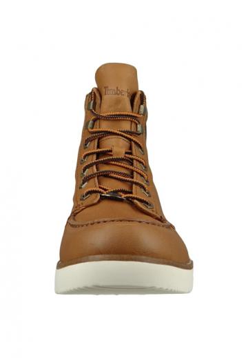 Ботинки на шнуровке