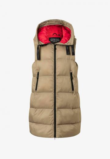 Длинный жилет