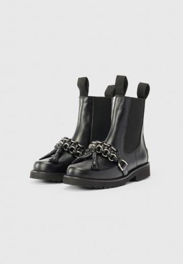 Ботинки челси