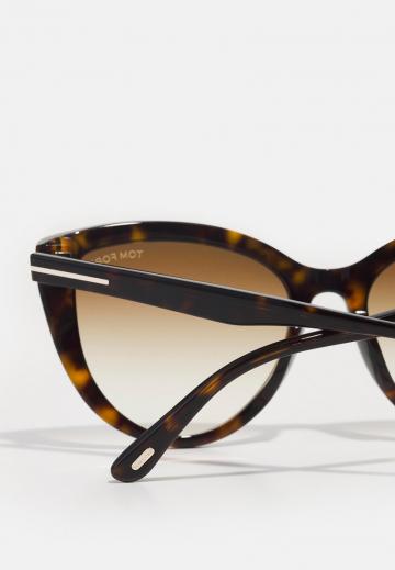 Солнечные очки