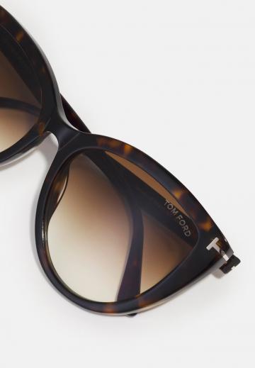 Солнечные очки