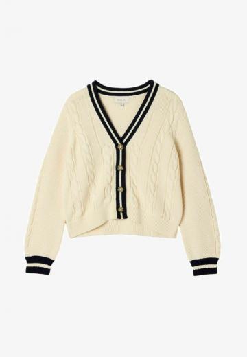 Жаккардовая вязаная кофта