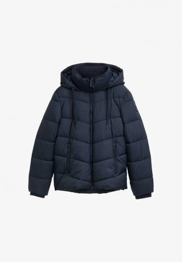 Зимняя куртка