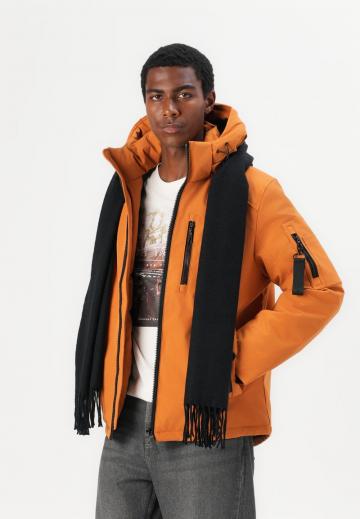 Зимняя куртка