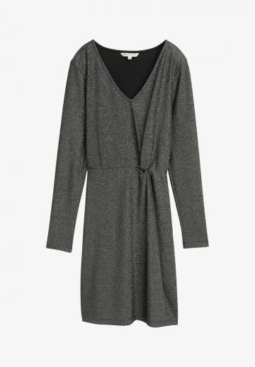 Короткое платье